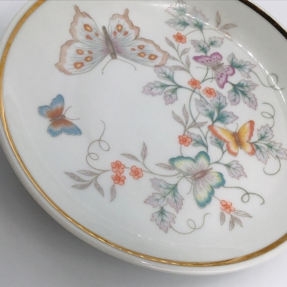 VINTAGE Avon Butterfly Trinket Tray Dish 22K Gold Trim Porcelain Brazil - Picture 6 of 7